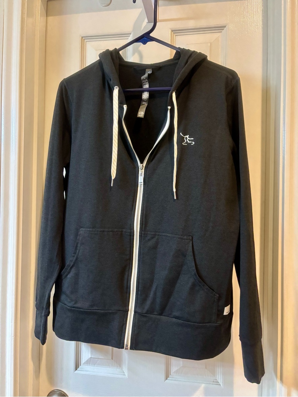 NWOT Vuori Black Zip Hoodie with White Custom Logo from Hawaiian Spa